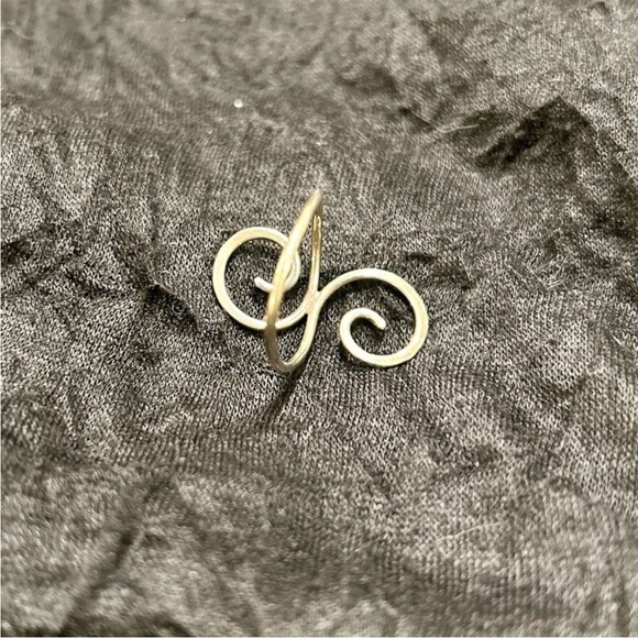 Handcrafted Sterling Silver Scroll Ring, Boho Wire Double Spiral Ring, US Size 9 - Picture 2 of 4